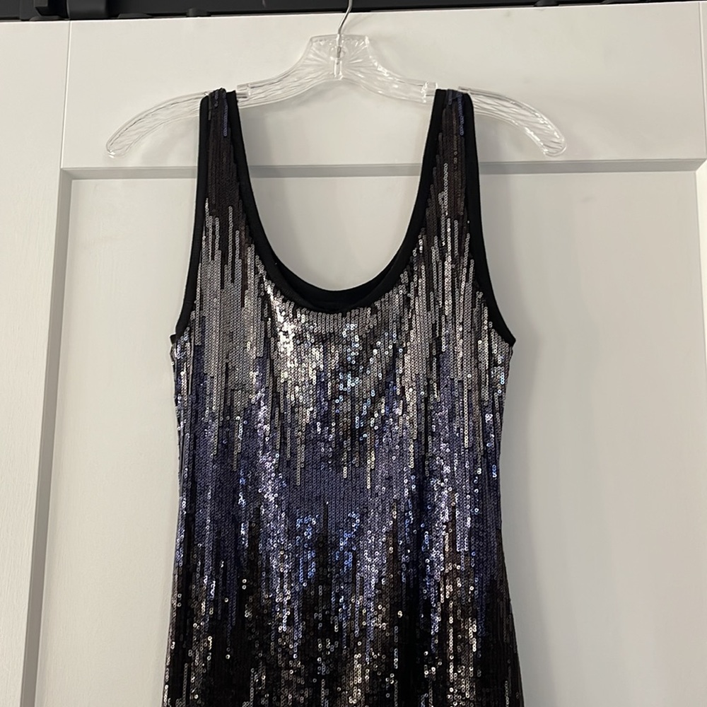 Sequin dress - Picture 2 of 3